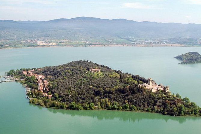 Kayak Ride on Lake Trasimeno With Lunch & Castiglione Del Lago - Participant Information