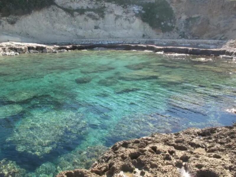 Kayak Route Cala Blanca, in Dins, Sardinera, Portixol Island - Pricing and Reservation