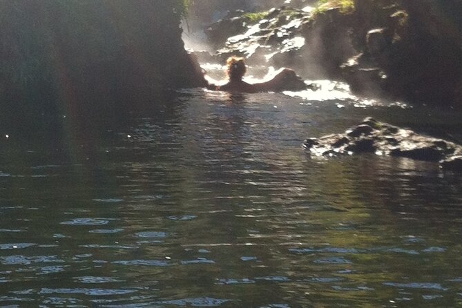 Kayak the Waikato River Taupo - How to Book