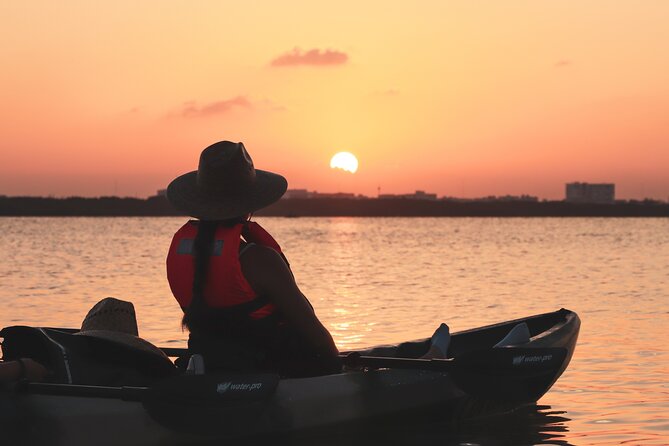 Kayak Tour at Sunset in Cancun - Meeting and End Points