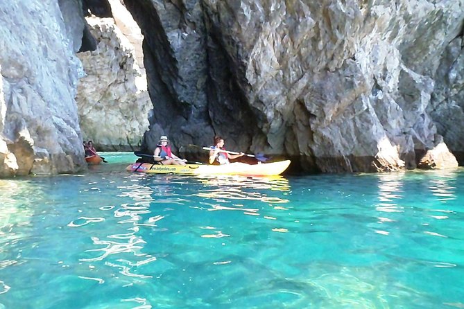 Kayak Tour From Sesimbra to Ribeira Do Cavalo Beach, Passing Through the Caves - Additional Information