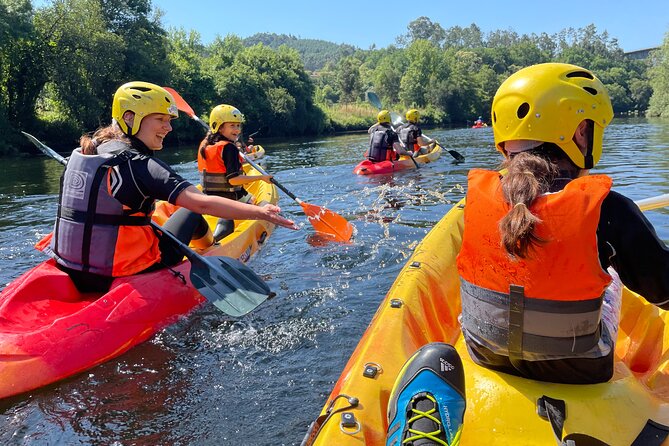 KAYAK TOUR I Descent of the River Lima in Kayak - Meeting and Pickup Details