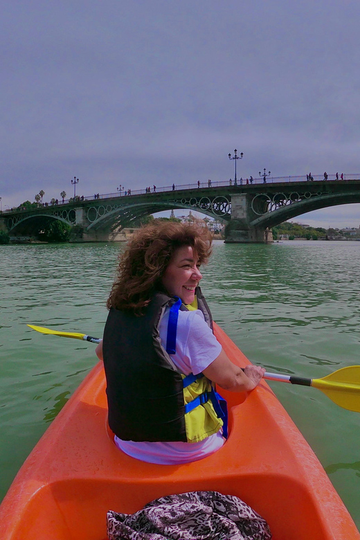 Kayak Tour of Historic Seville, Triana and Cartuja - Key Points