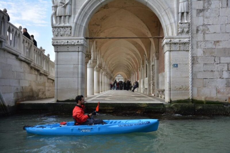 Kayak Tour of Venice: Paddle in the Canals From a Unique POV - Key Points