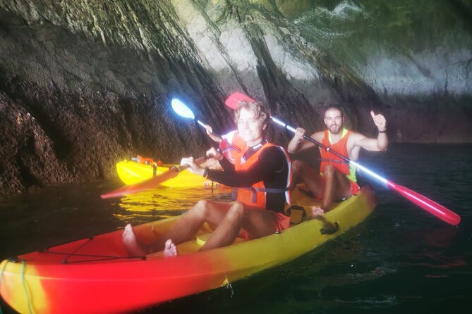 Kayak Tour to Ribeira Do Cavalo Beach Beaches and Caves - Guest Reviews and Ratings