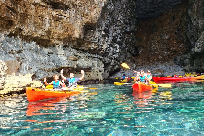 Kayak Tour With Gourmet Lunch On Lokrum Island - Group Size and Confirmation