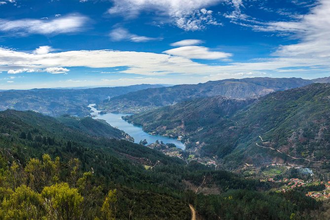 Kayaking and Waterfall in Peneda-Gerês National Park From Porto - Dietary Accommodations