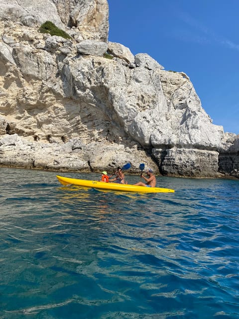 Kayaking at Traounou Caves - Key Points