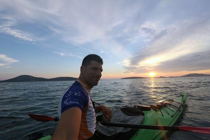 Kayaking to the Island Prvić - Exploring the Šibenik Archipelago