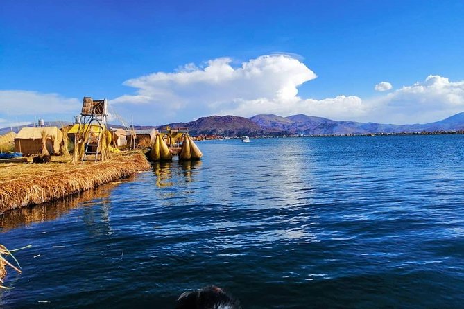 Kayaking to Uros Floating Islands Lake Titicaca - Capturing the Scenic Landscape