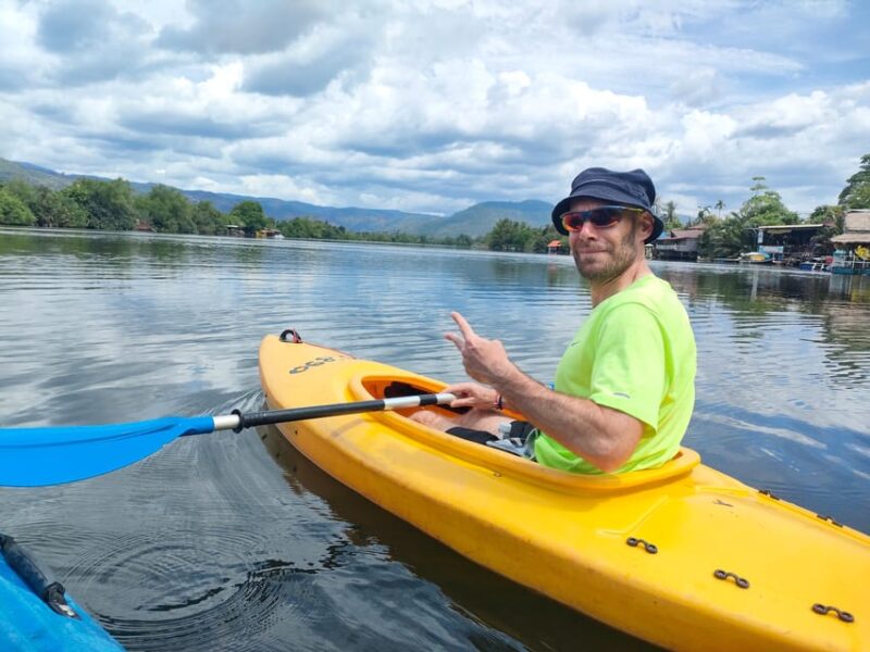 Kayaking Tour Around Green Cathedral - Booking Information