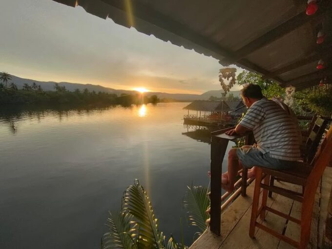 Kayaking Tour Around Green Cathedral - Exploring Kampot River