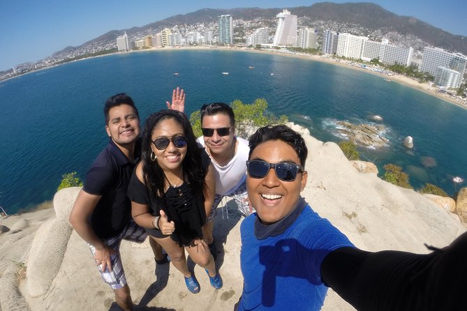 Kayaks Tour to El Morro Islet - Explore the El Morro Islet
