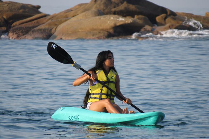 Kayaks Tour to El Morro Islet - Getting to the Meeting Point