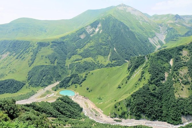 Kazbegi-Ananuri-Gergeti Private Tour - Exploring the Destinations
