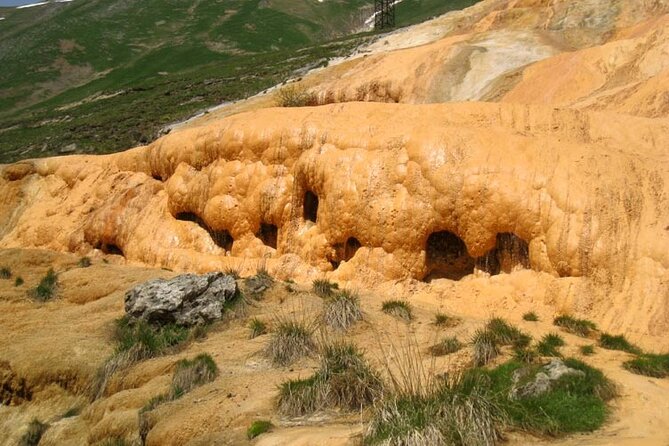 Kazbegi, Gudauri, Mtskheta & Ananuri Full Day Private Tour From Tbilisi - Gergeti Trinity Church