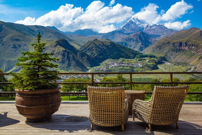 Kazbegi&Gudauri Small Group Tour Including Hotel Pick Up/Drop-Off - Tour Highlights