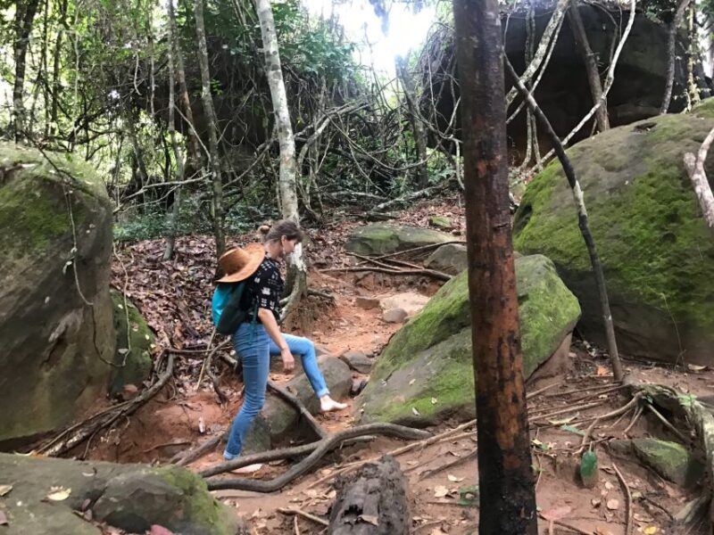 Kbal Spean Trekking Tour With Banteay Srei & Landmine Museum - Itinerary Highlights