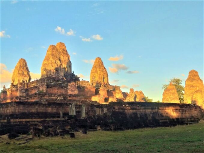 Kbal Spean Trekking Tour With Banteay Srei & Landmine Museum - Landmine Museum Tour