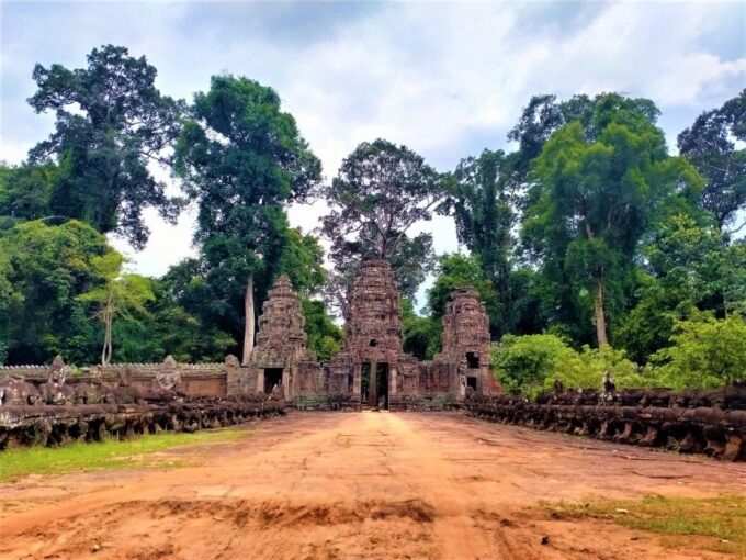 Kbal Spean Trekking Tour With Banteay Srei & Landmine Museum - Customer Feedback