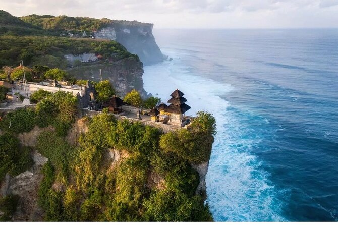 Kecak Fire Dance and Uluwatu Temple Private Half Day Tour - Inclusions and Logistics