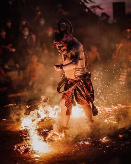 Kecak Fire Dance Sunset View - Key Points