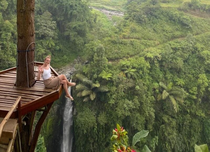Kedung Kayang Waterfall & Borobudur Climb Include Ticket - Key Points