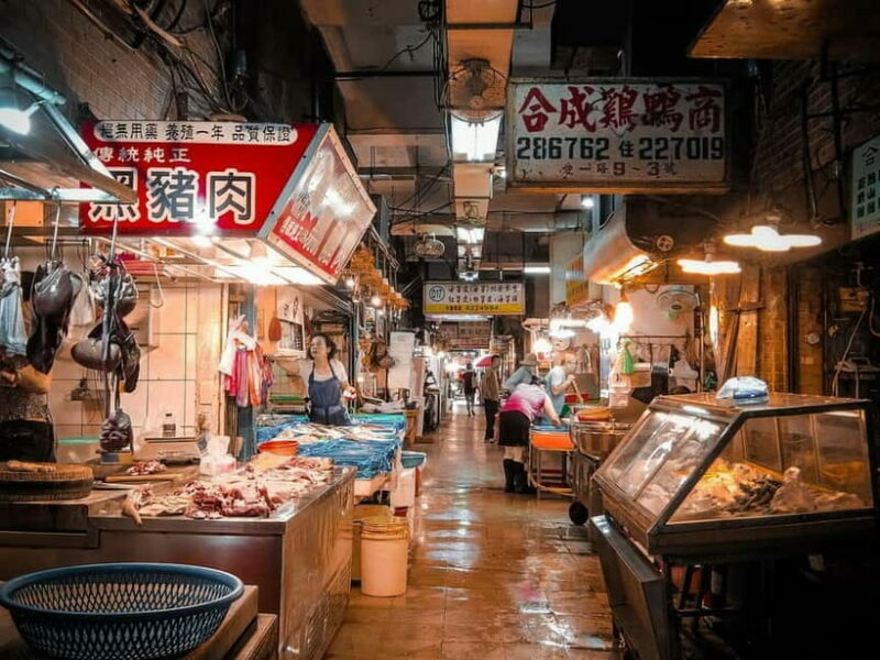 Keelung: Guided Walking Tour with Snacks and Drink - The Sum Up