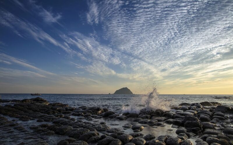 Keelung: Heping Island Geopark Entry Ticket - Visitor Experience and Activities