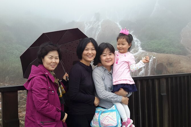 Keelung Port Pick up Day Tour ( Private Group) - Private Transportation