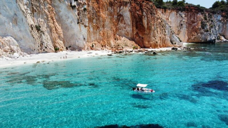 Kefalonia: Boat Rental (15HP Motorboat)-No License Required - Restrictions and Meeting Point