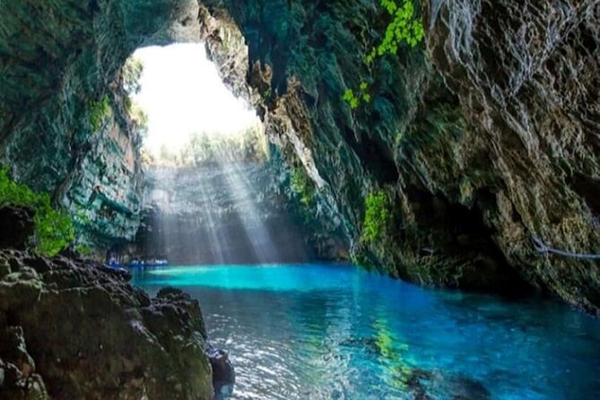 Kefalonia: Exclusive Caves Exploration & Delights - Meeting and Pickup Information