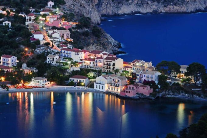 Kefalonia: Half-Day Tour Island Highlights Tour - Myrtos Beach: Stunning Photo Opportunity