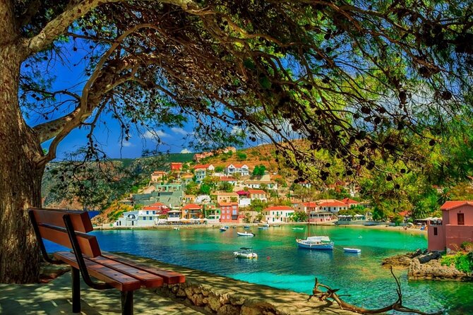 Kefalonia Highlights- Bus & Cruise, Assos & Lunch in Fiscardo - Key Points