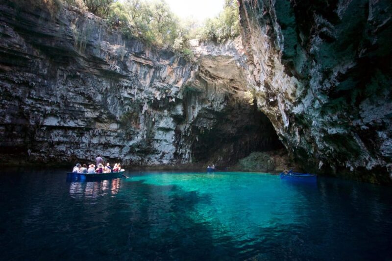Kefalonia: the Caves Tour, Visiting Melissani & Drogarati - Itinerary and Highlights