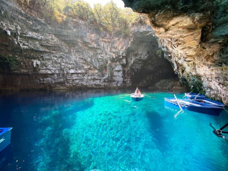 Kefalonia:Melissani Lake,Drogarati Cave & Antisamos Day Trip - Included Experiences