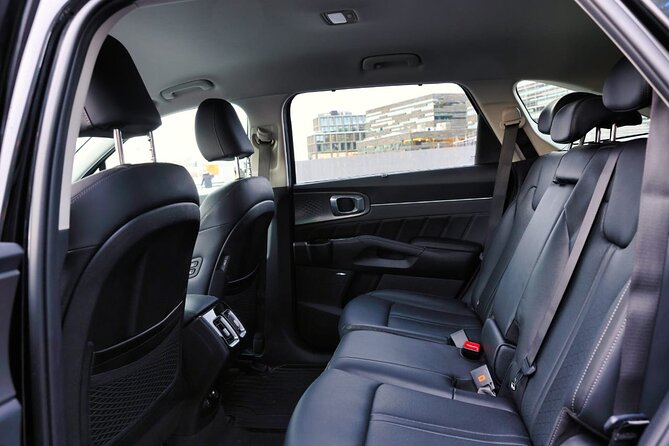 Keflavik Airport To Skarfabakki Harbour Private Transportation - Safety and Precautions