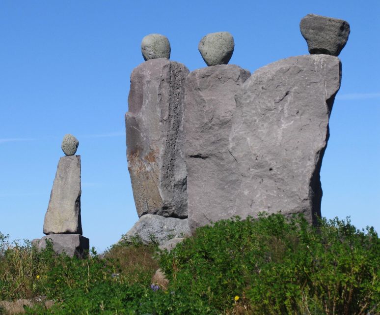 Keflavik Cultural & Coastal Stroll Walking Tour - Ankerið Af Brúarfossi