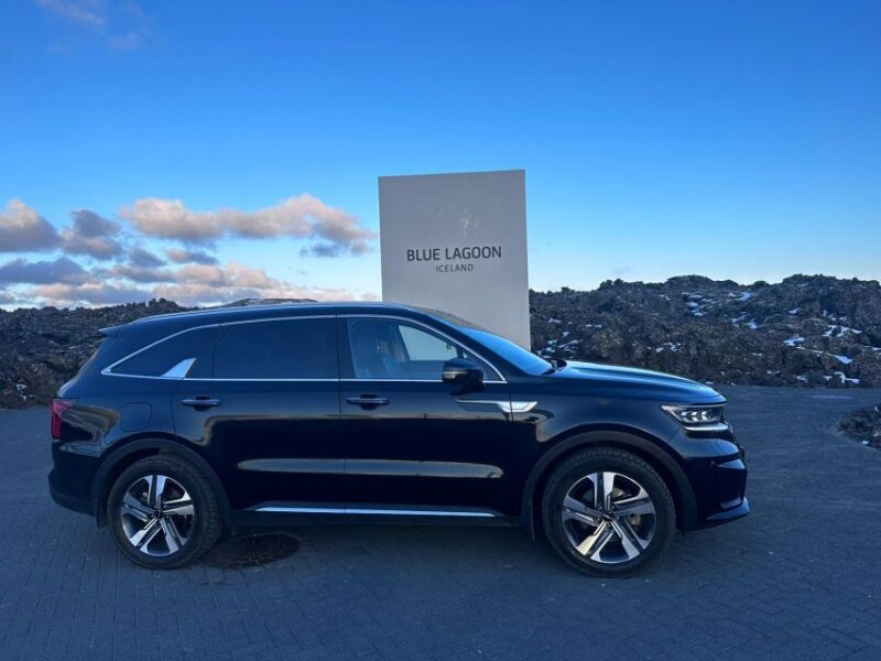 Keflavik International Airport to Blue Lagoon - Transfer Details