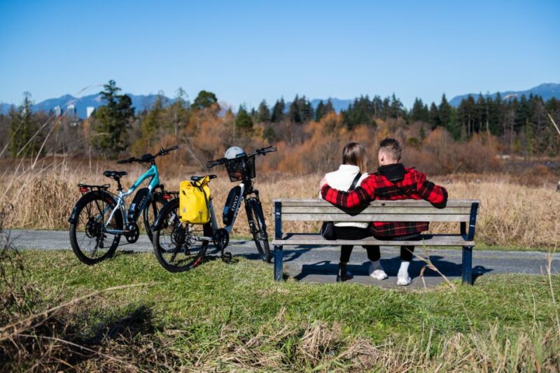 Kelowna: E-Bike Ride and Axe Throwing Adventure - Participant Requirements