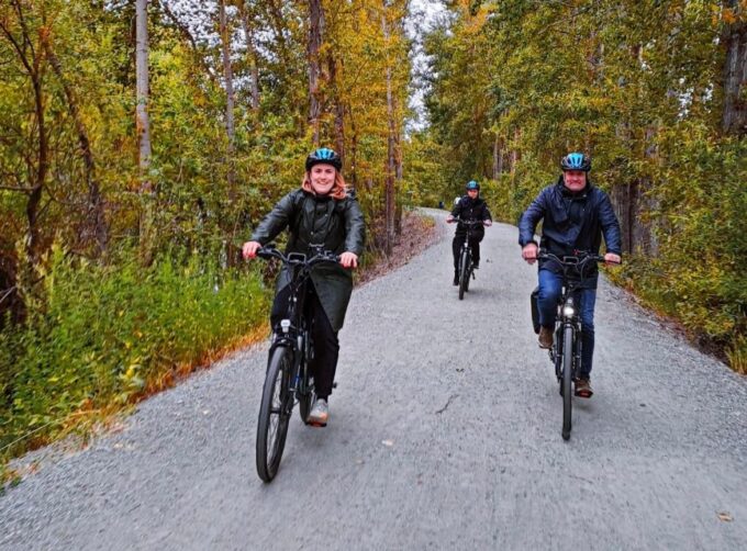 Kelowna: Mission Creek Salmon Run Audio Tour by E-Bike - Frequently Asked Questions