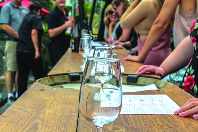 Kelowna or West Kelowna Afternoon Sightseeing Wine Tour - Discovering Volcanic Soil Wines