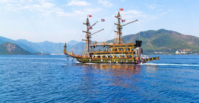 Kemer Full-Day Pirate Boat Trip With Lunch - Swimming and Snorkeling Opportunities