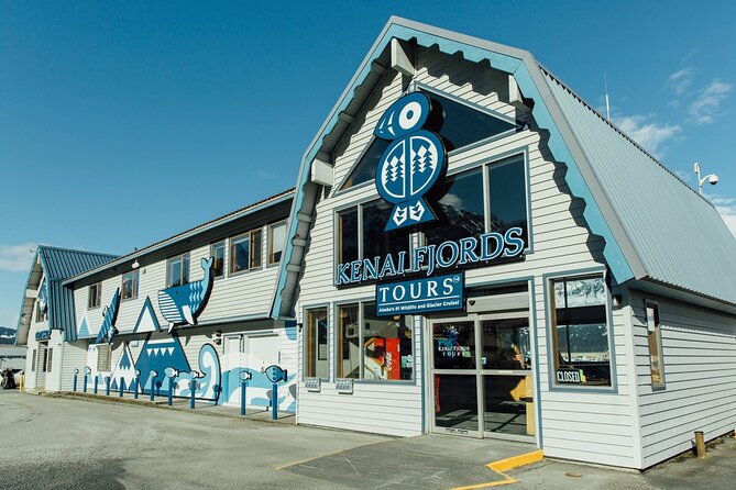 Kenai Fjords National Park Cruise From Seward - Onboard Amenities