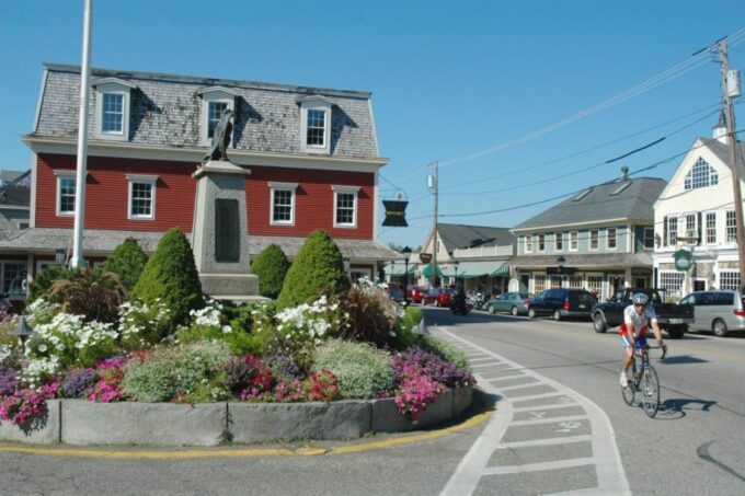 Kennebunkport: 2-Hour Historical Walking Tour - Frequently Asked Questions