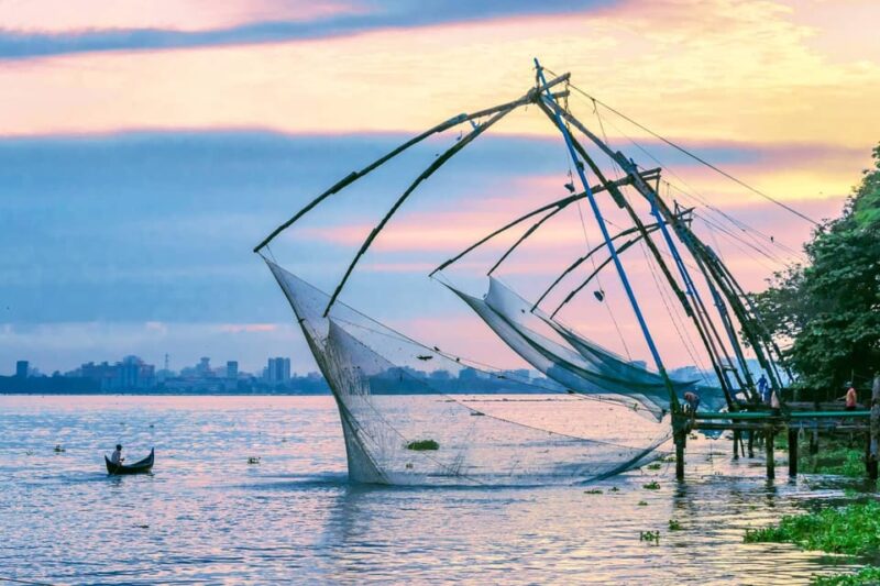 Kerala: 03 Nights/04 Days Cochin & Munnar Hill Station Tour - Destinations