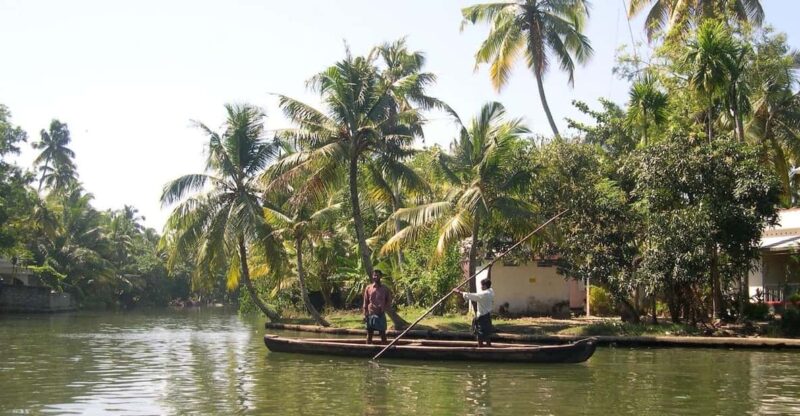 Kerala House Boat With Munnar Tour 06 Days 05 Nights - Key Points