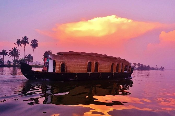 Kerala Package for 8 Days Includes All Transfer,Sightseeing and Accommodation - Itinerary and Key Destinations
