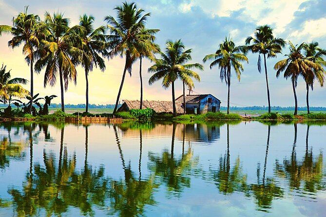 Keralas Houseboat and Backwaters From Mumbai With Flights: Luxury Private Tour - Cancellation Policy