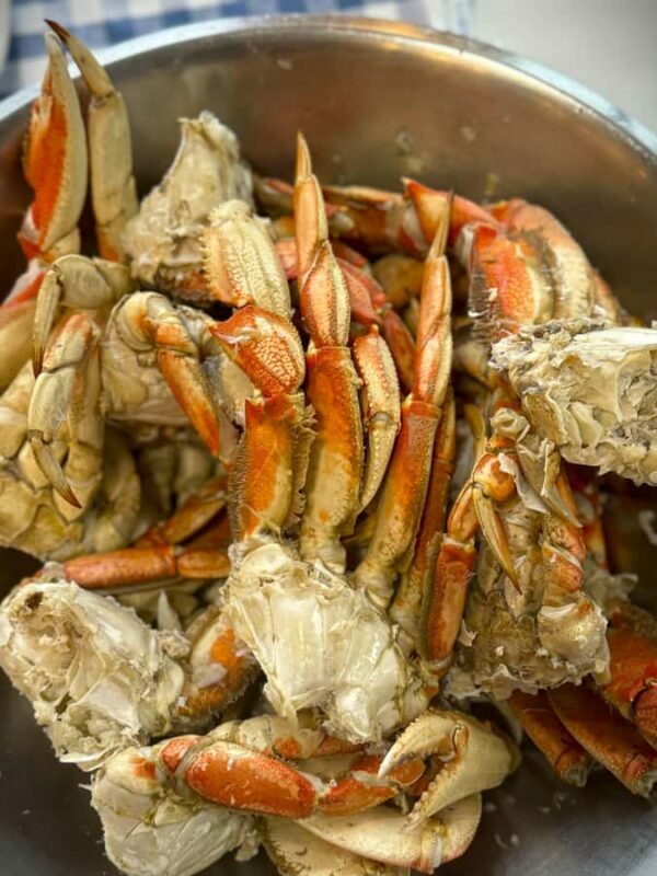 Ketchikan: Lumberjack Show & Crab Feast - Key Points